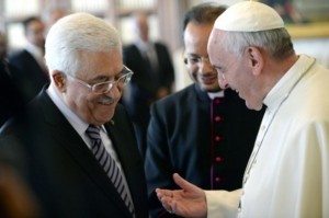 Mahmoud-Abbas-le-pape-Francois