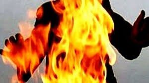 homme en feu
