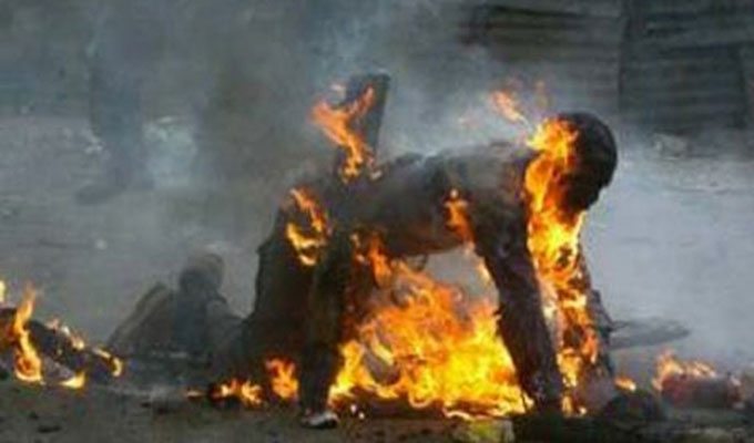 immolé-par-le-feu