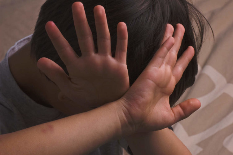 enfant-hand