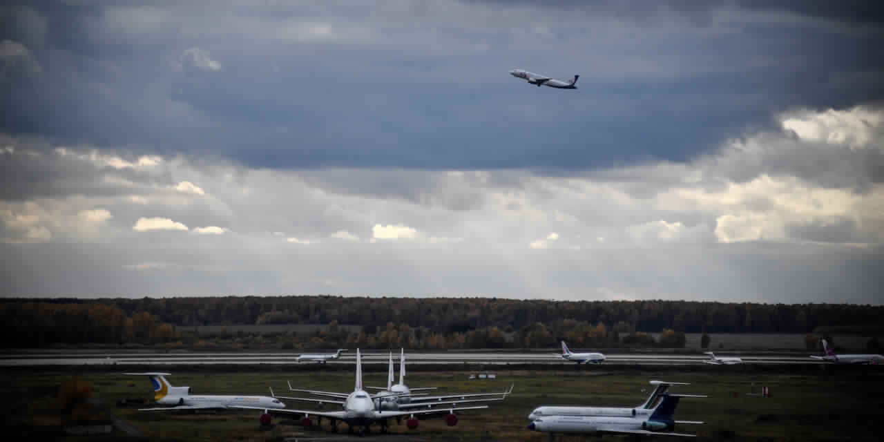 moscou-un-avion-de-ligne-russe-avec-71-personnes-a-bord-s-est-ecrase