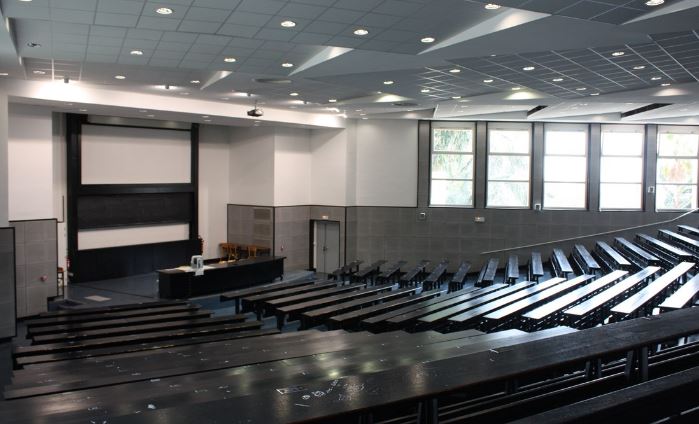 amphi-vide